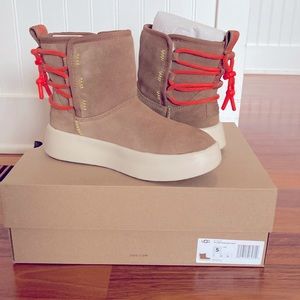 Ugg classic boom ankle boot (women’s)